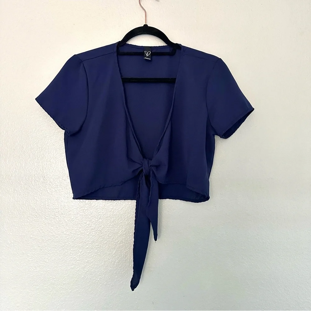 Navy Blue Windsor Front Tie Crop Top - Picture 1 of 5